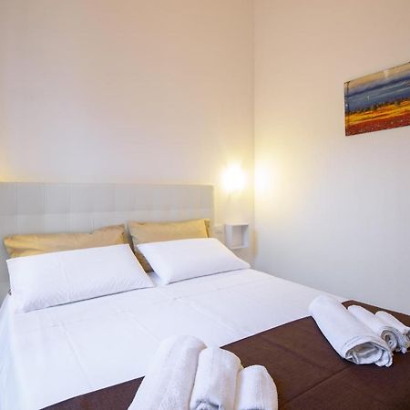 Housestation Palermo Luaran gambar