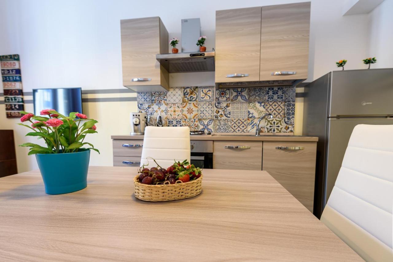 Housestation Palermo Luaran gambar